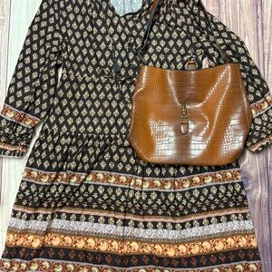 Old Navy Waist Defined Midi Dress Women’s Size M, Purse Not Included